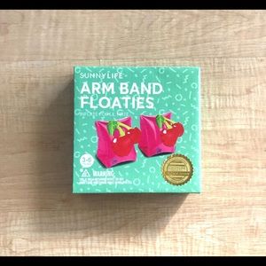SUNNYLIFE ARM BAND FLOATIES CHERRY!